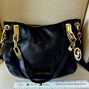 Michael Kors Black leather purse